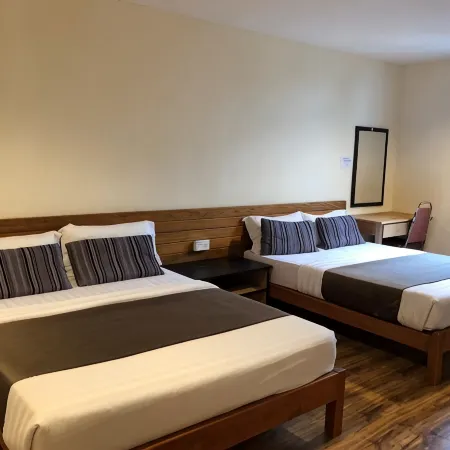 Hotel Sarina