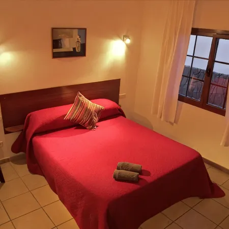 Holiday home with Private Heated Pool In Own Walled Grounds
