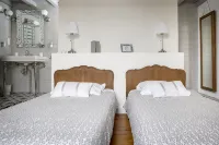 Mas de l'Ilon heated swimming pool spa shutter sauna 9 air-conditioned bedrooms 9 bathrooms wc - 農家樂