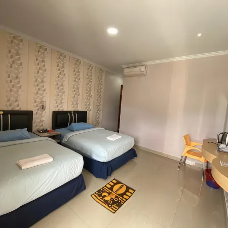 Hotel & Villa Gunung Jempol