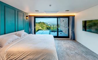 Ocean Brick Poolvilla