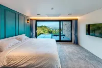 Ocean Brick Poolvilla - Jacuzzi