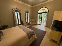 Boquete Luxury: Chic & Serene Home, Walk to Town & Amenities - gimnasio