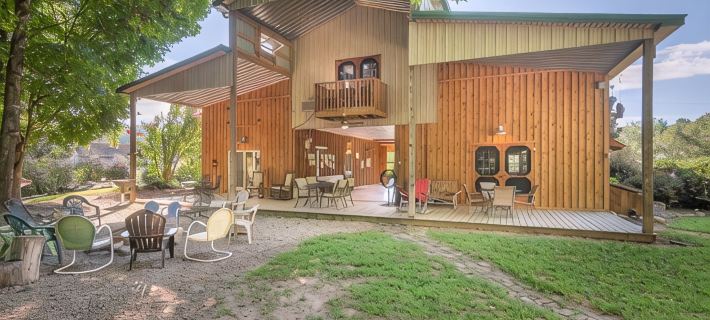 Watauga River Cabins-Hemlock Hotels in Carter County