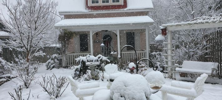 walkable to downtown, lake tomahawk, swimming pool, tennis courts, golf course Hotels in Black Mountain