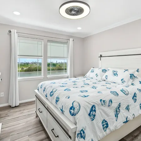 Luxury Beach Estate Ocean View, Pool, 360° Deck&Beach Access 20%Off Last Minute