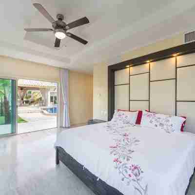 Bachelor Mansion Punta Cana - 24 GUEST - Luxury 9BR Villa Coral GATED Community Rooms