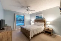 Pet Friendly! Huge Heated Pool Quiet Neighborhood Close to Beach Gr8 4 Families! - Homestays