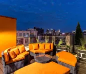 Downtown Raleigh Luxury Apartment - Condos