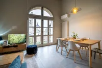 Bright and exclusive apartment in the heart of Città Alta renovated to new - Condos