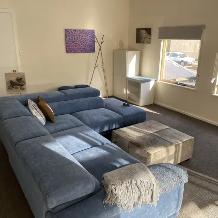 Studio apartment in the heart of town