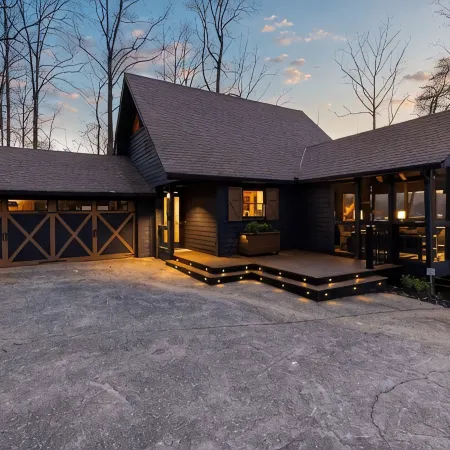 Hygge House on Lanier - the ULTIMATE lake cabin - dock, arcade, hottub, & grills