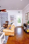 Cozy cabin on Fort Gibson Lake. Pet-Friendly!
