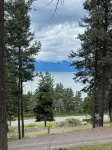 The Flathead at Elk Ridge Village cabin 201B with views of Flathead Lake - Wifi
