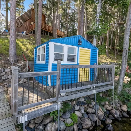 Sunsets on Sibley LakeBeautiful Lakehome in the heart of cabin country!