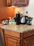 Luxurious 5-Bed Retreat: Steps to Pools & Sports Center, Near Beaches & Dining - 5 звезд