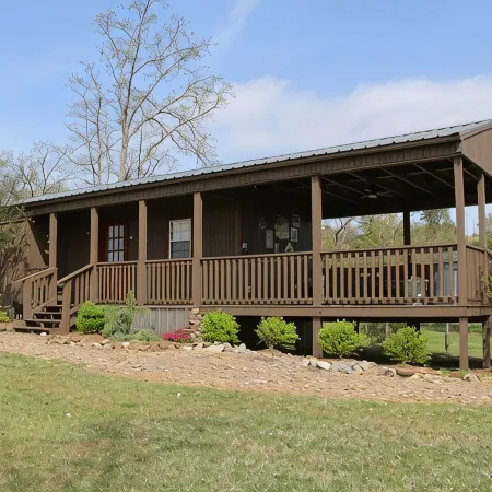 Bear Cabin at Mountain View Retreat