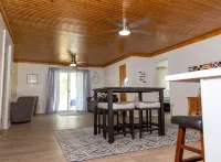 LakePointe Shores #8 Open floor cottage in Madison on the Lake - Homestays