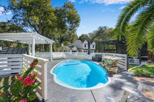 Modern Farmhouse on the Guadalupe River in Seguin, TX! - Wi-Fi