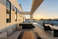 Charming Joshua Tree villa, Pool,Spa, Arcade-Game-Theatre Room, Mins to JT park! - 4성급