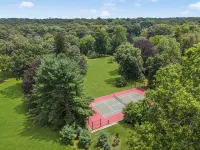 Luxury Cottage on the Potowomut River in Rhode Island 2bd/2b - Wifi