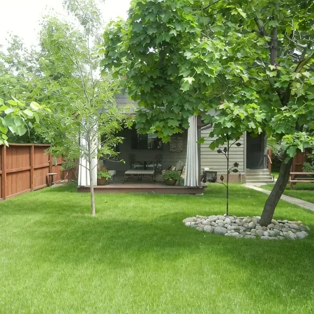 Moose Traks Come stay in Downtown Red Lodge,  2 blocks from Broadway Street