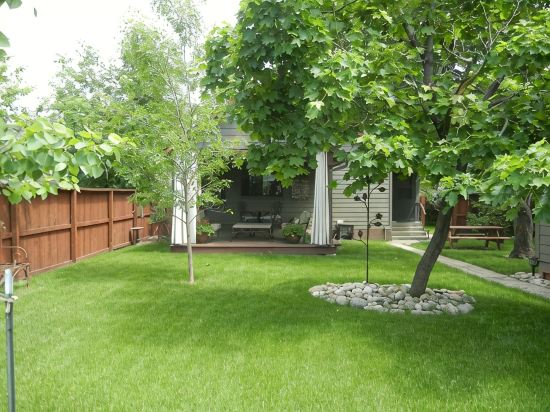 Moose Traks Come stay in Downtown Red Lodge,  2 blocks from Broadway Street