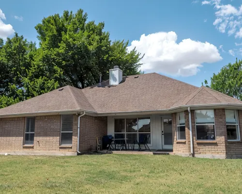 Cozy 3 bedroom Home Hotels in Keller