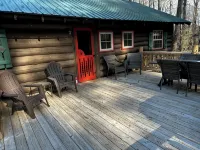 PET FRIENDLY Adirondacks Log Cabin! Lake George, Saratoga, SPAC, Sacandaga