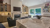 Maison de Blue et Blanc, Exquisite Home Close to Town, Campus, & Beaver Stadium - 부티크