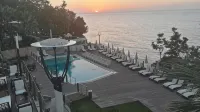 Diapolis Hotel - Pools