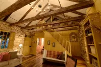 Peaceful, Spacious, Historic Stone Cottage Getaway