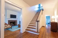 Stately historic 3bdr shore house near Cape Charles, boat parking, pet friendly - 4-Star