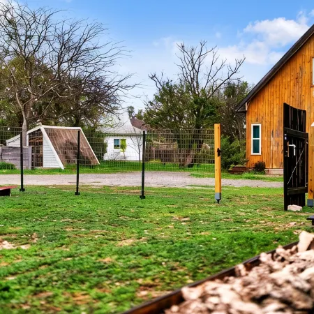 Tiny Cottage - Hill Country