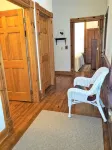 Historic Hardware Inn with River Views: Suite 200 - 3-Star