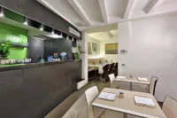 Urban Hotel Design - Breakfast