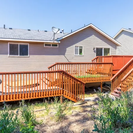 Fun Home! Gameroom, Playground, Near Hospitals, 5mi Downtown 9mi Geg 4mi Gonzaga