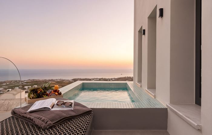 Kudos Suites Firostefani
