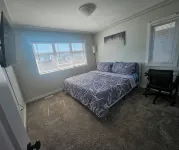 Comfy 3-bedroom house in Harbour Landing, Regina. - บังกะโล