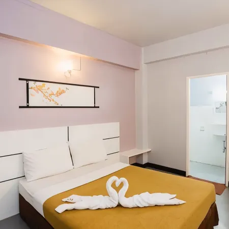 Summer Hotel