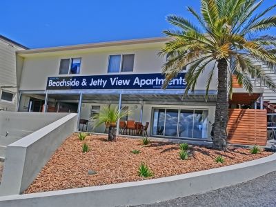 Beachside & Jetty View Apartment 7 (Sea Eagles Nest Apt)