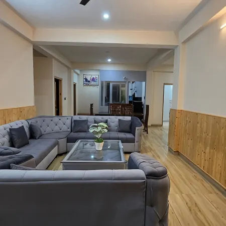 Deswal Hotel