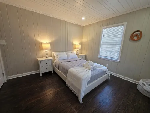 Cozy Retreat Near Airport & Downtown