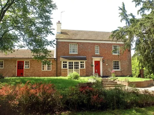 Yew Tree Farm - parking