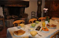Maison d'hôtes de l'Huardière - Bed and Breakfasts