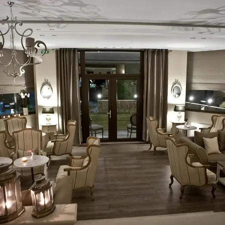 Melies Boutique Hotel Отели в г. Меглен