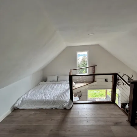 Cozy home with a view, newly remodeled.