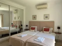 Deluxe Golf Townhouse Only 5 Mins To The Beach - Wi-Fi