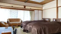 Seseragi-No-yu Sakuraya Sakuemon - parking