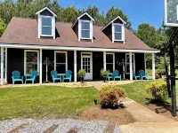 Hot tub*Prvt Lake*Land*Nature* up to14.ppl - Weddings/Retreats Rates